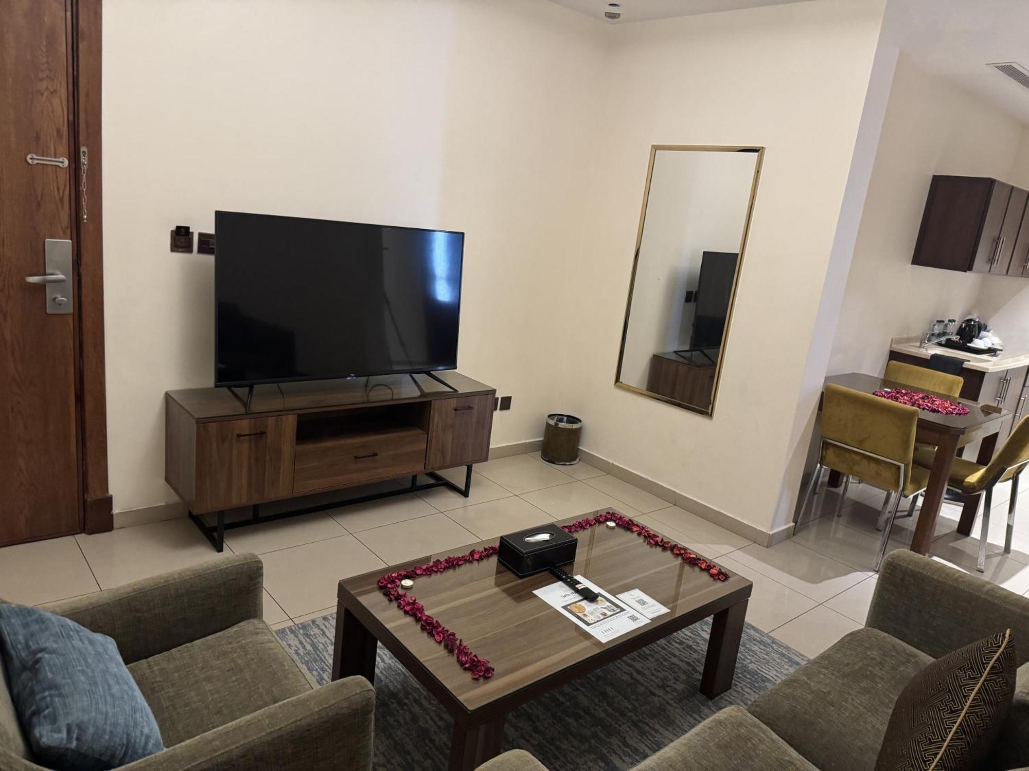 Friesian Hotel Suites Djedda Buitenkant foto